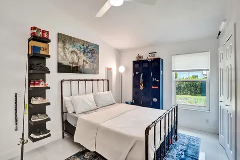 4300 Hunting Trail Lake Worth FL 33467
