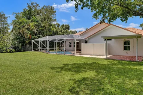 4300 Hunting Trail Lake Worth FL 33467