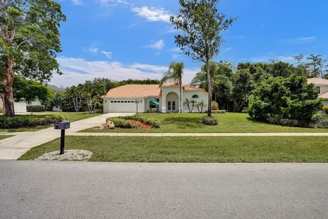 4300 Hunting Trail Lake Worth FL 33467