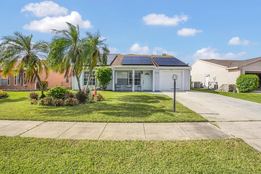 7739 Canal Drive Lake Worth FL 33467