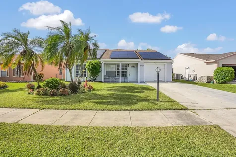 7739 Canal Drive Lake Worth FL 33467