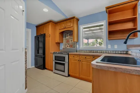 7739 Canal Drive Lake Worth FL 33467