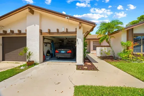 6125 Elsinore Circle Greenacres FL 33463