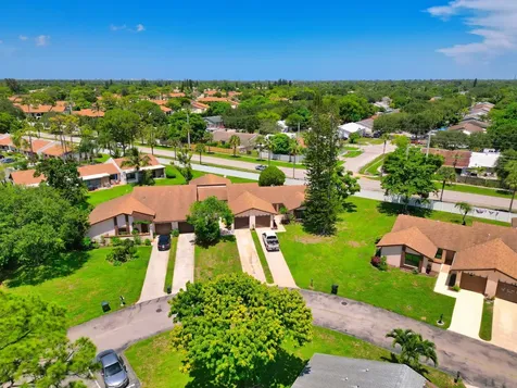 6125 Elsinore Circle Greenacres FL 33463