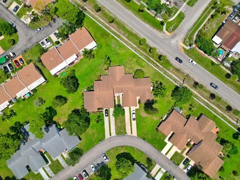 6125 Elsinore Circle Greenacres FL 33463