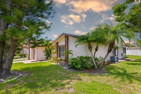 6125 Elsinore Circle Greenacres FL 33463
