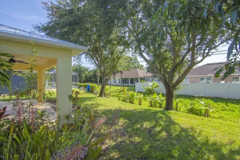 1049 Gardenia Street Sebastian FL 32958