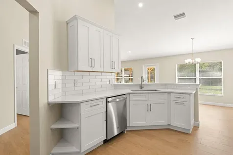 1590 Polynesian Lane Sebastian FL 32958