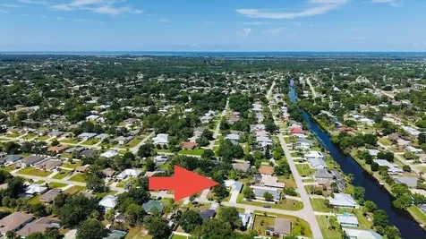 1590 Polynesian Lane Sebastian FL 32958