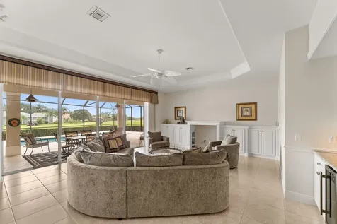 1419 Sw Blue Bird Cove Port Saint Lucie FL 34986