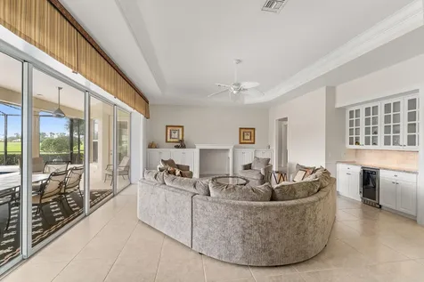 1419 Sw Blue Bird Cove Port Saint Lucie FL 34986