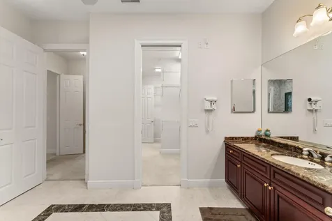 1419 Sw Blue Bird Cove Port Saint Lucie FL 34986