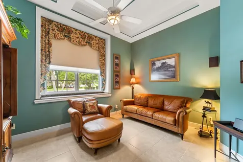 1419 Sw Blue Bird Cove Port Saint Lucie FL 34986