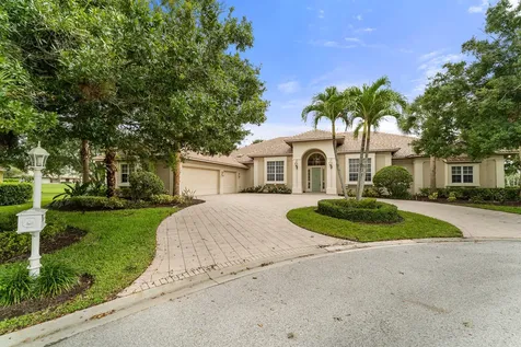 1419 Sw Blue Bird Cove Port Saint Lucie FL 34986