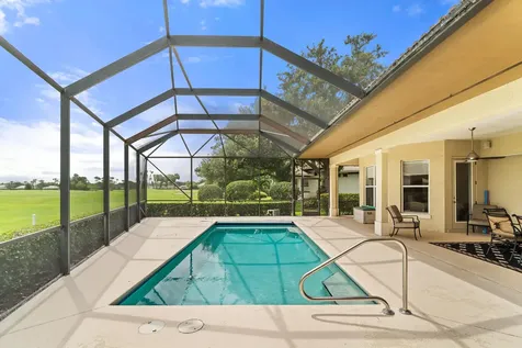 1419 Sw Blue Bird Cove Port Saint Lucie FL 34986