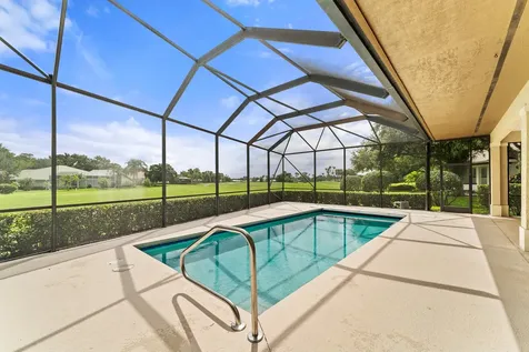 1419 Sw Blue Bird Cove Port Saint Lucie FL 34986