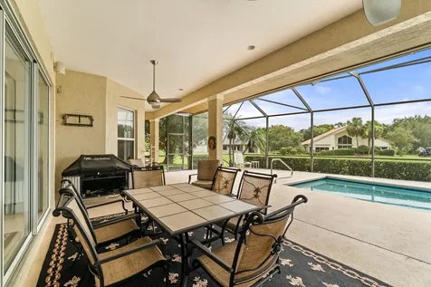 1419 Sw Blue Bird Cove Port Saint Lucie FL 34986