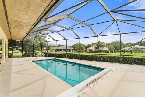 1419 Sw Blue Bird Cove Port Saint Lucie FL 34986