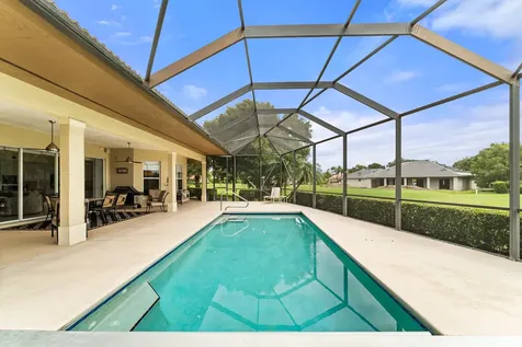 1419 Sw Blue Bird Cove Port Saint Lucie FL 34986
