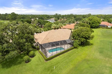 1419 Sw Blue Bird Cove Port Saint Lucie FL 34986