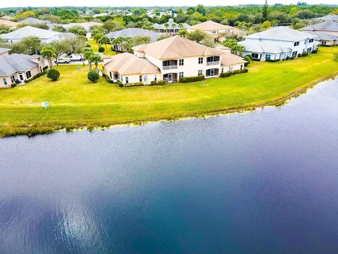 1824 Sandhill Crane B1 Drive Fort Pierce FL 34982
