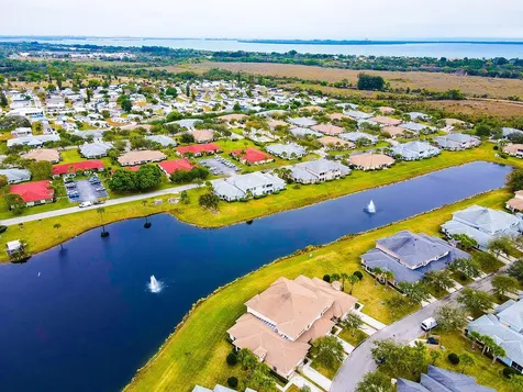 1824 Sandhill Crane B1 Drive Fort Pierce FL 34982