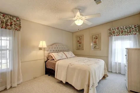 931 Jacaranda Drive Barefoot Bay FL 32976