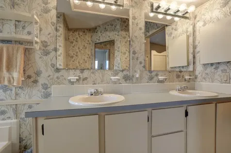 931 Jacaranda Drive Barefoot Bay FL 32976
