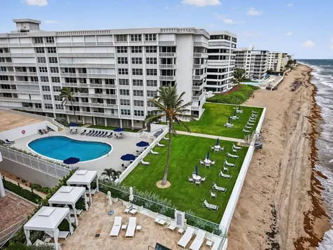 3570 S Ocean Boulevard South Palm Beach FL 33480