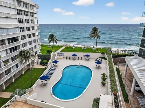 3570 S Ocean Boulevard South Palm Beach FL 33480