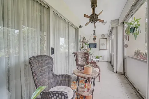 3524 Via Poinciana Lake Worth FL 33467