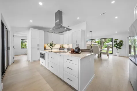 6901 Giralda Circle Boca Raton FL 33433
