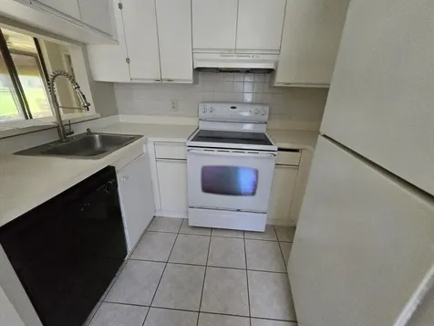 5475 Verona Drive Boynton Beach FL 33437