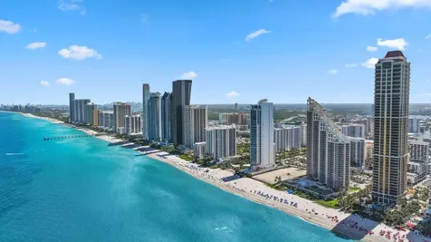 17749 Collins Avenue Sunny Isles Beach FL 33160