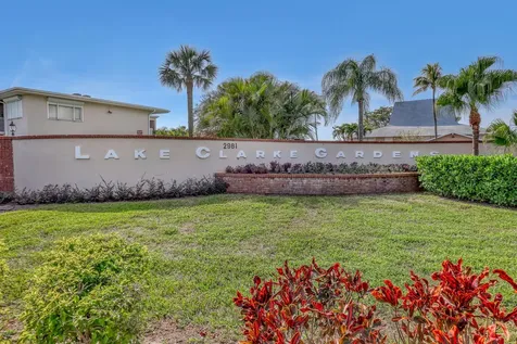 2581 N Garden 108 Drive Lake Worth FL 33461