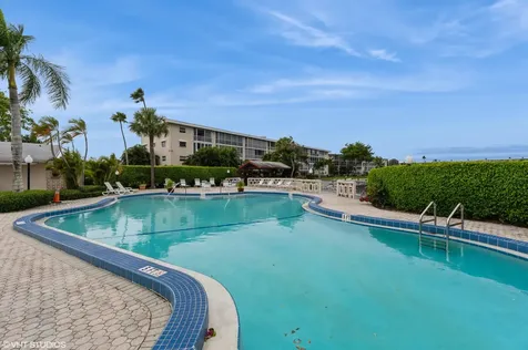 2581 N Garden 108 Drive Lake Worth FL 33461