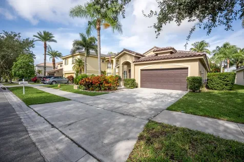 370 Sw 203rd Avenue Pembroke Pines FL 33029
