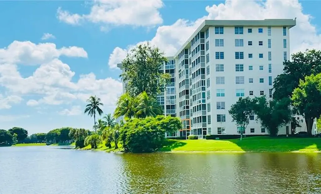 3051 N Course Drive Pompano Beach FL 33069