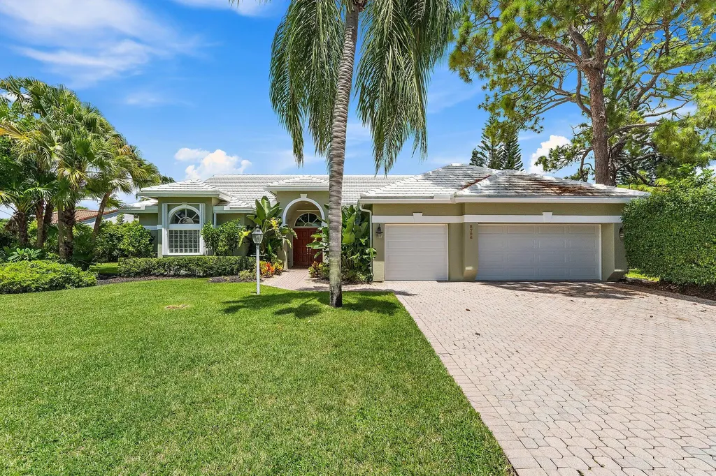 8726 Se Riverfront Terrace Jupiter FL 33469