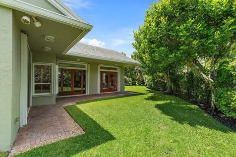 8726 Se Riverfront Terrace Jupiter FL 33469