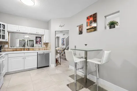 8333 Via Leonessa Boca Raton FL 33433