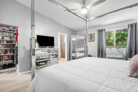 8333 Via Leonessa Boca Raton FL 33433