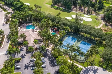 8333 Via Leonessa Boca Raton FL 33433