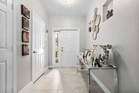 8333 Via Leonessa Boca Raton FL 33433