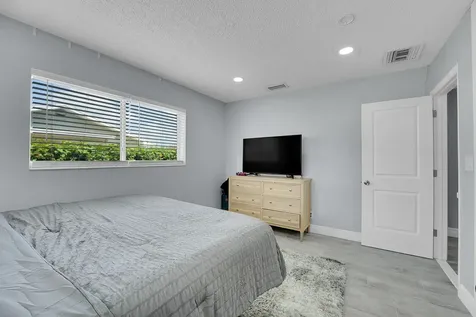 4873 Pine Knott Lane West Palm Beach FL 33417