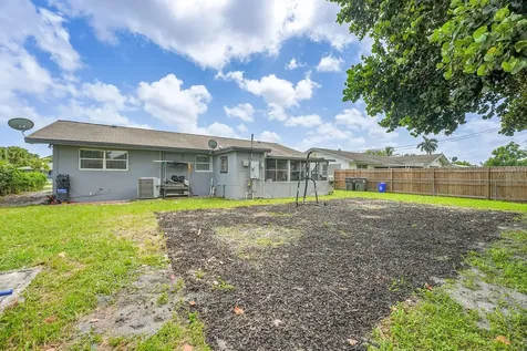 4873 Pine Knott Lane West Palm Beach FL 33417