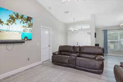 8755 97th Court Vero Beach FL 32967