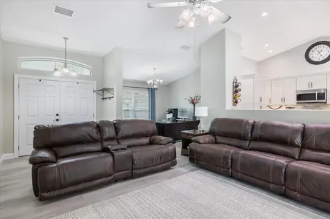 8755 97th Court Vero Beach FL 32967