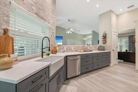 8755 97th Court Vero Beach FL 32967