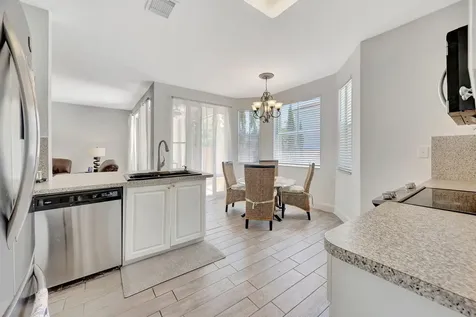 13838 Sw 41 Terrace Miami FL 33175